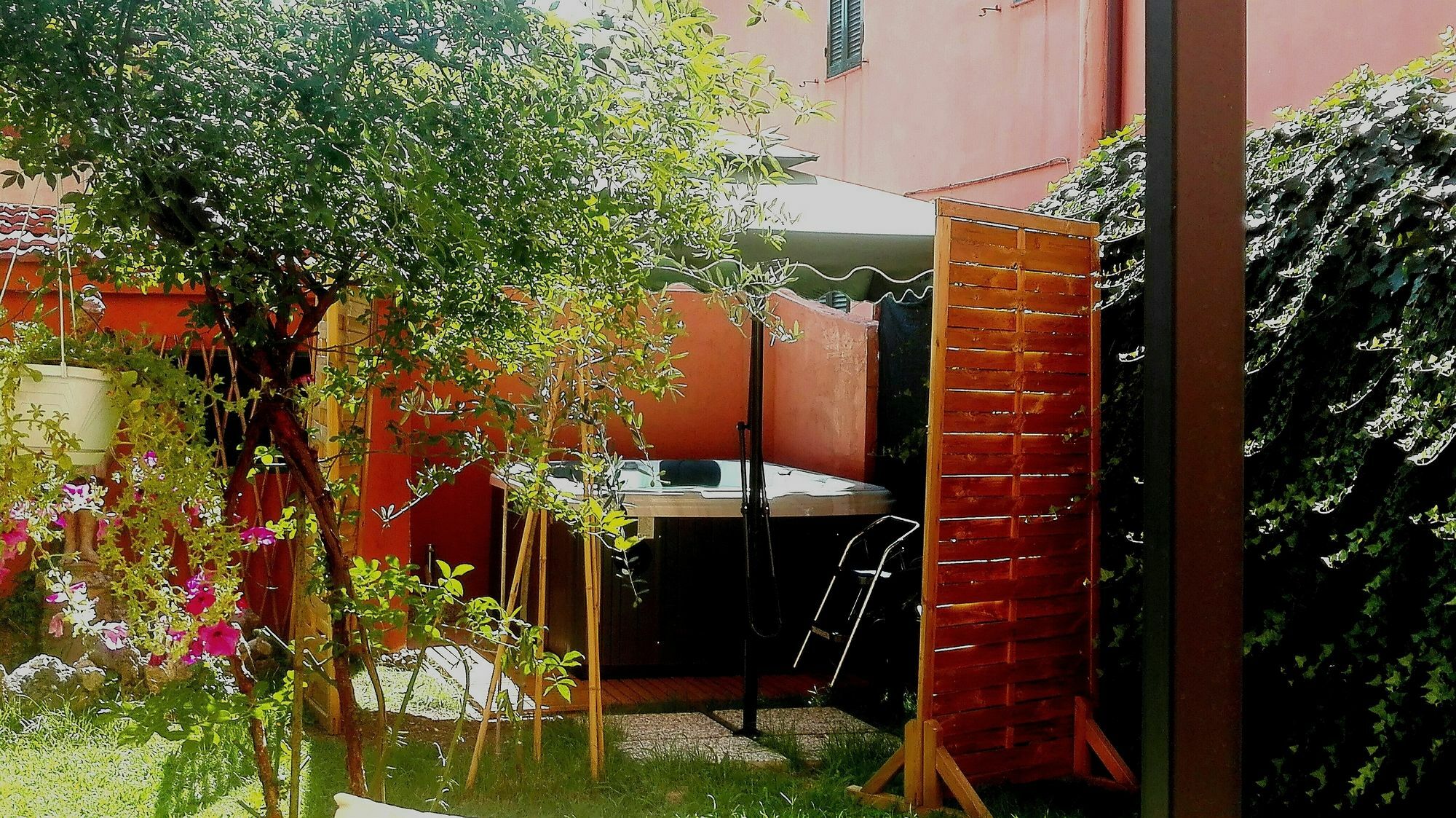 Al Giardino Di Alice Bed & Breakfast เปรูจา ภายนอก รูปภาพ