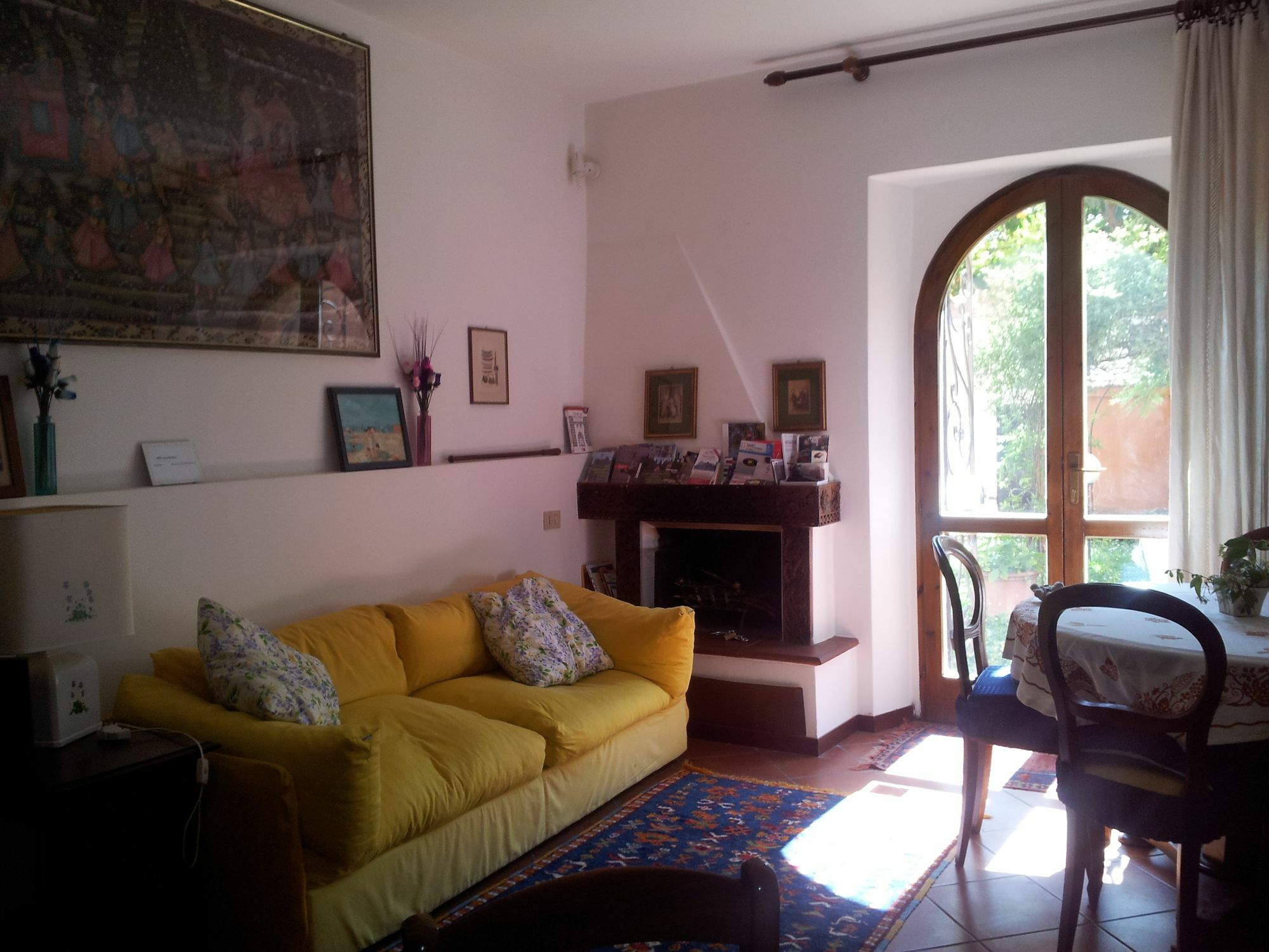 Al Giardino Di Alice Bed & Breakfast เปรูจา ภายนอก รูปภาพ